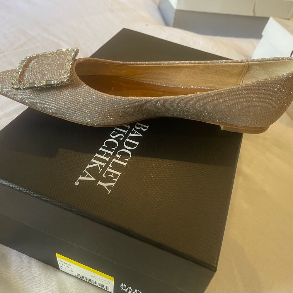 Badgley Mischka Glitter Loafers - Gold